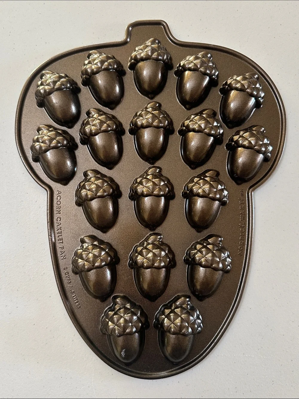 Nordic Ware Bronze Acorn Cakelet Pan